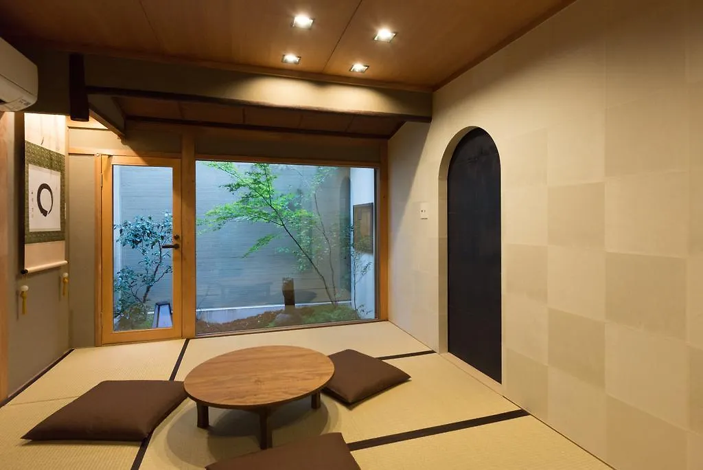 Вилла Kakishibu An Machiya House Киото