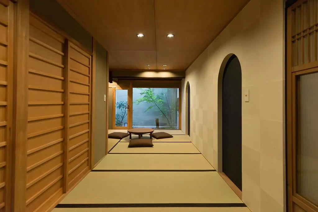 Semesterbostad Kakishibu An Machiya House Villa Kyoto Japan